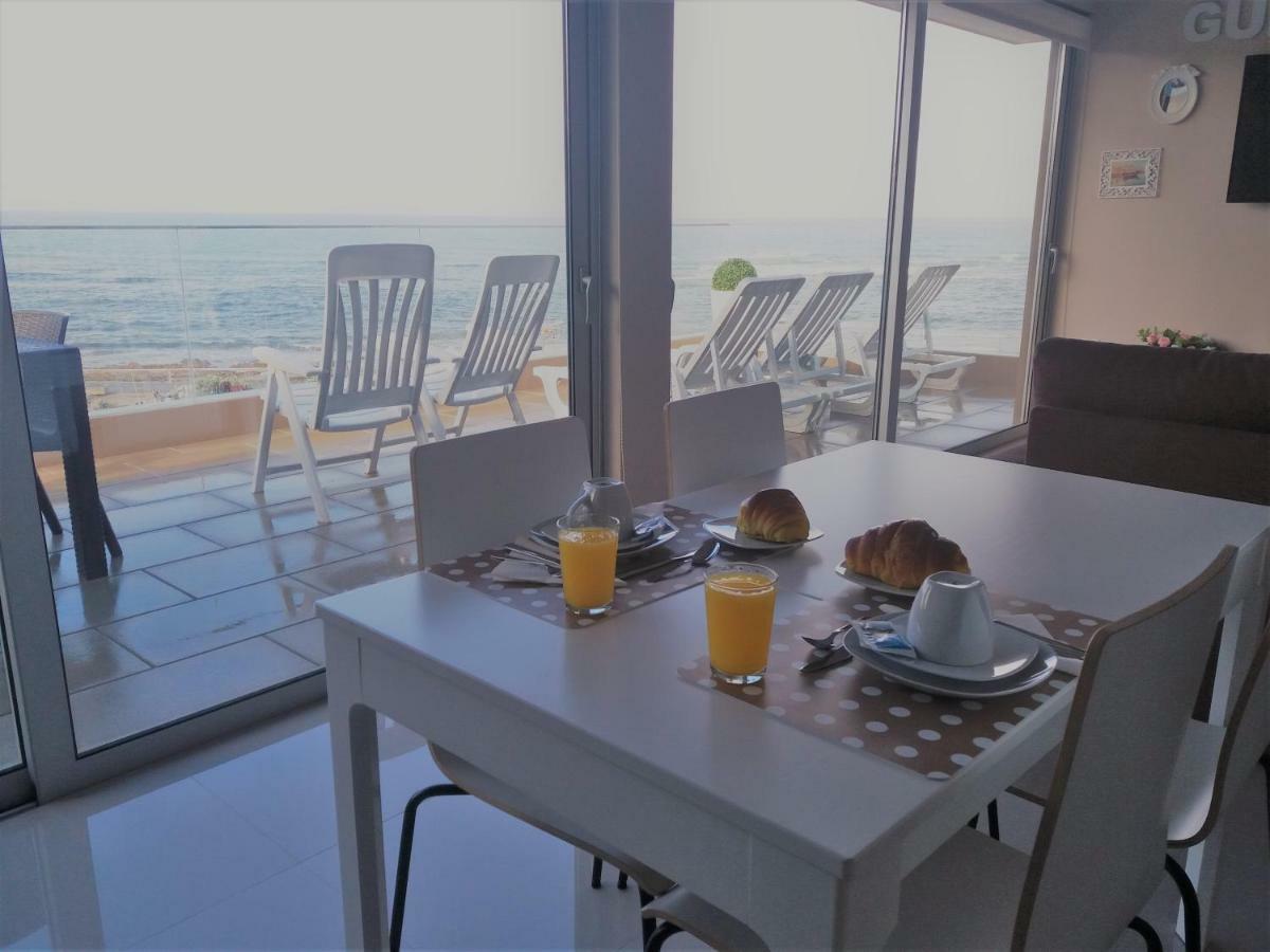 Cmb Guesthouse Apúlia エクステリア 写真